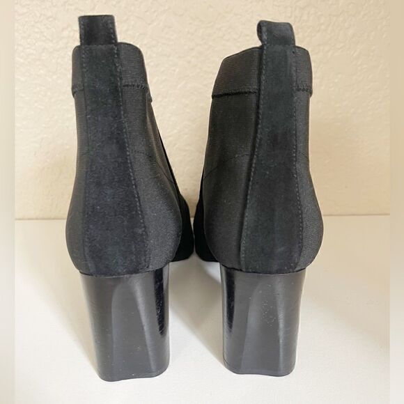 Stuart Weitzman Black Chelsea Suede and elastic Block Heel square toe Bootie 9.5 - Picture 6 of 11